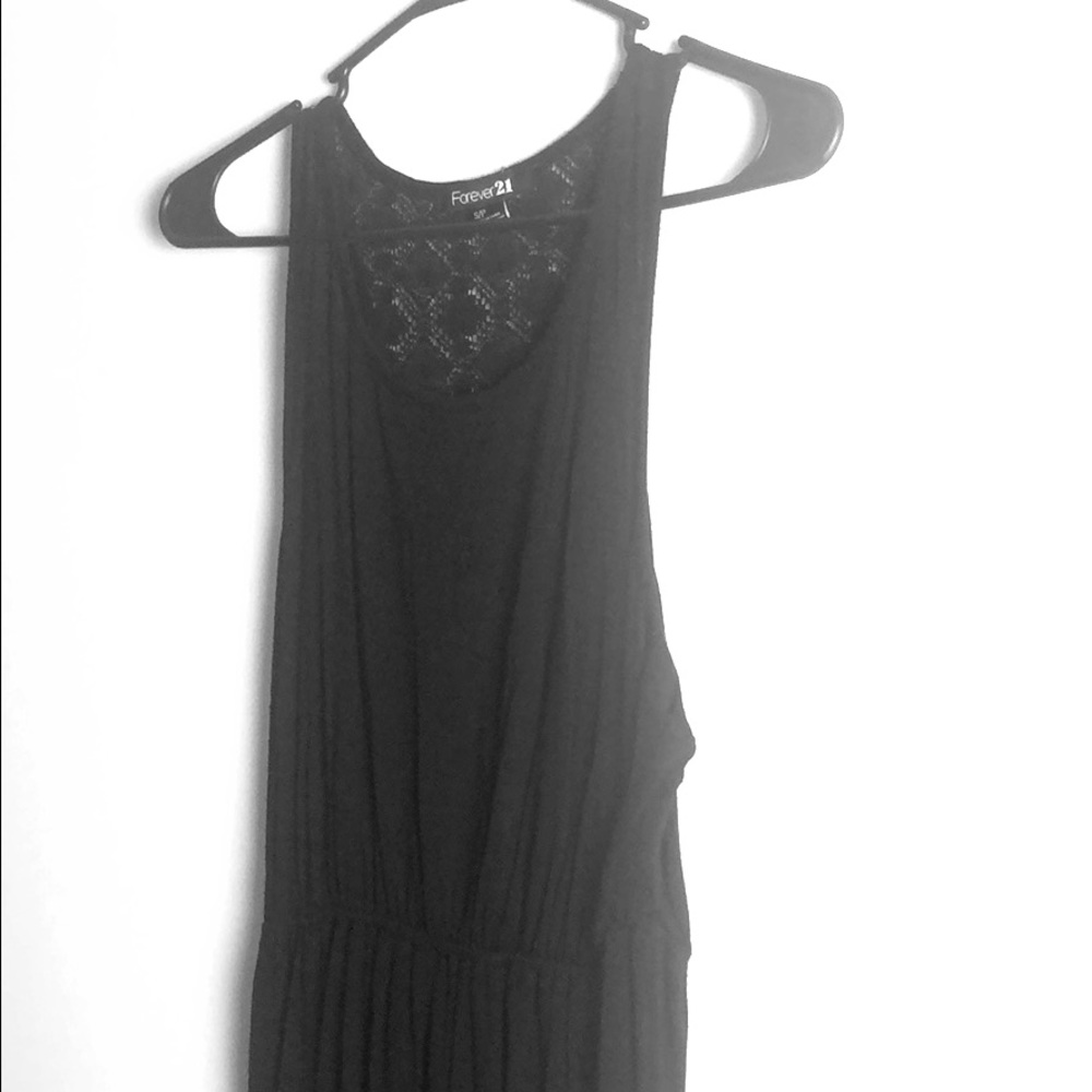 [3 for 15] F21 Casual Midlength Black Dress Crochet Back